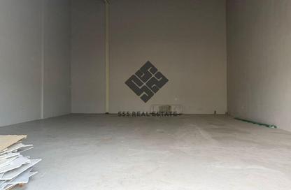 Warehouse - Studio for rent in Umm Dir - Umm Al Quwain