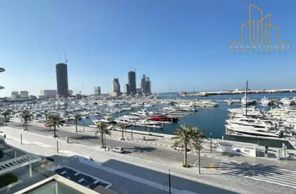 Apartment - 2 Bedrooms - 2 Bathrooms for sale in Seagate Building 2 - Seagate - Mina Rashid - Dubai