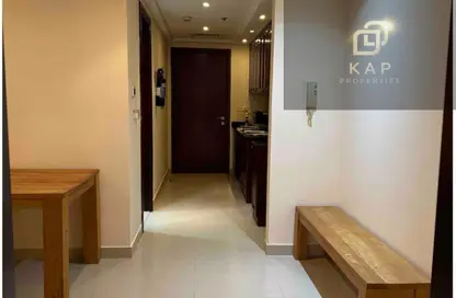 شقة - غرفة نوم - 1 حمام للبيع في رويال بريز 2 - رويال بريز - قرية الحمرا - رأس الخيمة