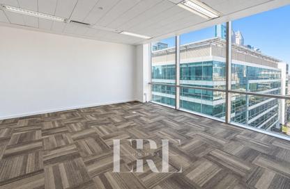 Office Space - Studio - 1 for rent in Emaar Business Park Building 1 - Emaar Business Park - Sheikh Zayed Road - Dubai