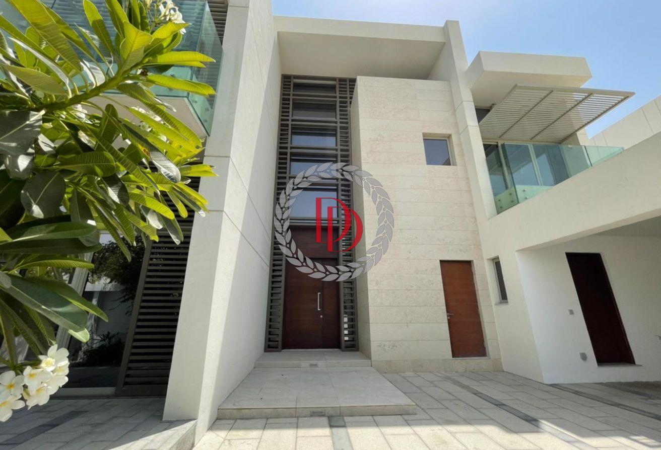 Modern 4 Bedroom / Vastu / Landscaped / D1 Expert photo 14