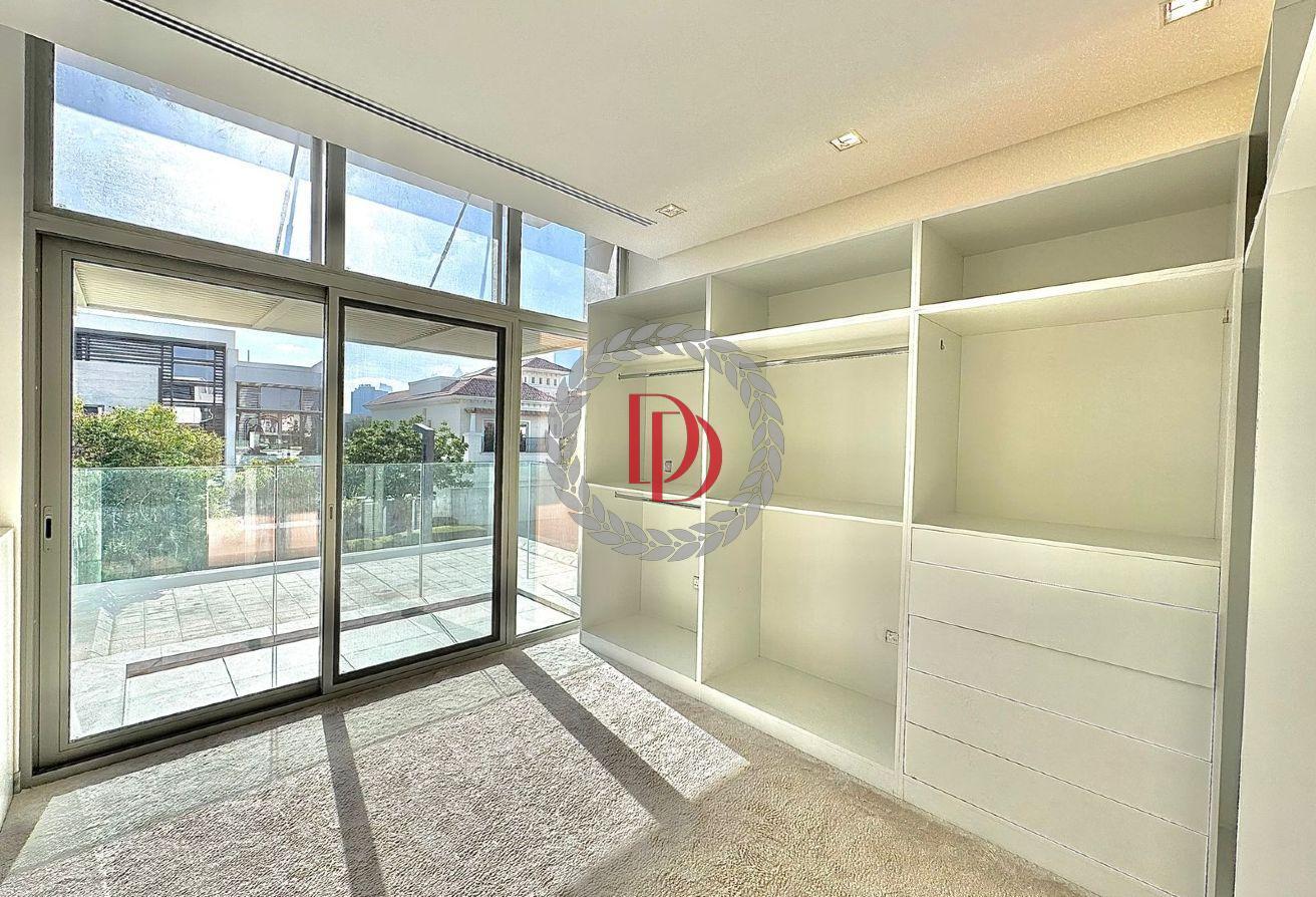 Modern 4 Bedroom / Vastu / Landscaped / D1 Expert photo 5