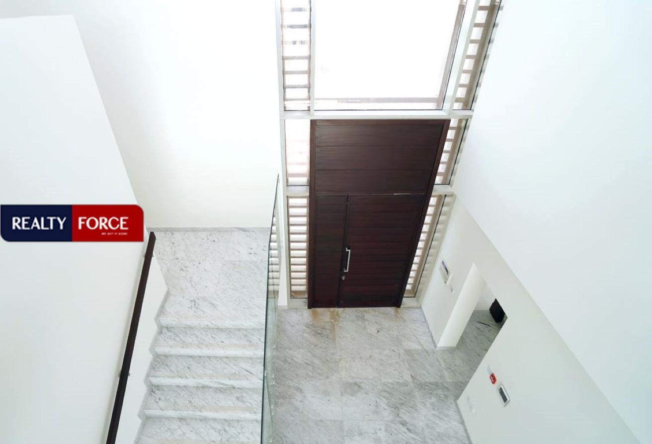 Lowest Price | Phase 1 | Corner Villa | Large Plot photo 14