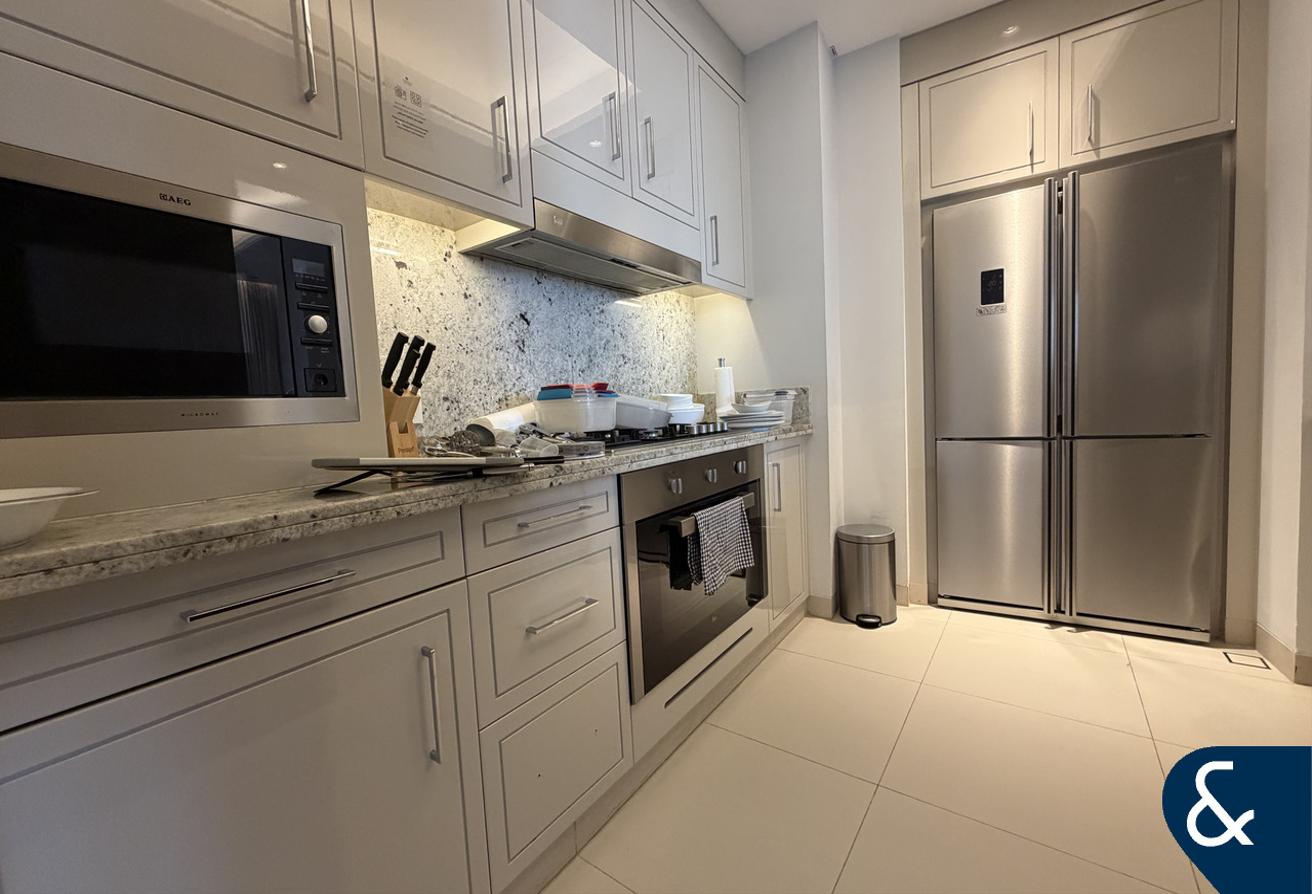 Vacant | 3 Bed + Maid | Excellent Condition photo 16