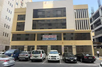 عمارة بالكامل - استوديو - 6 حمامات للايجار في بودانق - القاسمية - الشارقة