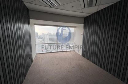 Office Space - Studio - 1 Bathroom for rent in Park Place Tower - Sheikh Zayed Road - Dubai