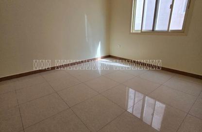 Apartment - 1 Bedroom - 1 Bathroom for rent in Al Qulaya'ah - Al Sharq - Sharjah