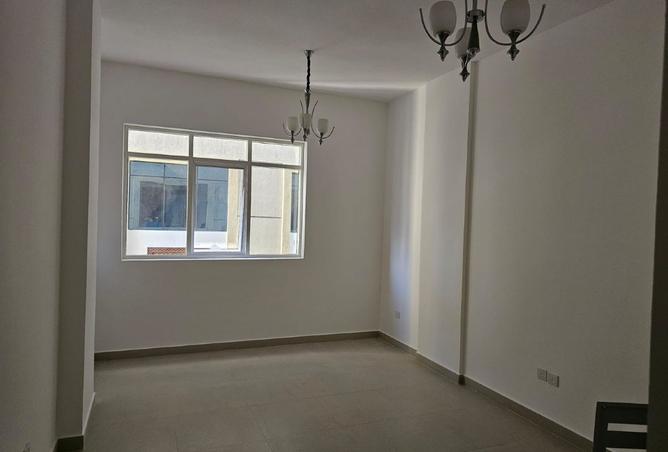 127930450 - Property Image 2
