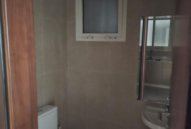127930450 - Property Image 3