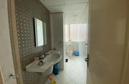 Apartment - 2 Bedrooms - 2 Bathrooms for rent in Al Majaz 3 - Al Majaz - Sharjah