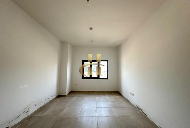 68292408 - Property Image 3