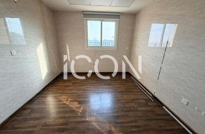 Apartment - 2 Bedrooms - 3 Bathrooms for rent in International City Phase 2 - Al Warsan 4 - Al Warsan - Dubai