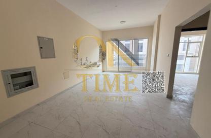 Apartment - 1 - 2 for rent in Al Jurf 3 - Al Jurf - Ajman Downtown - Ajman