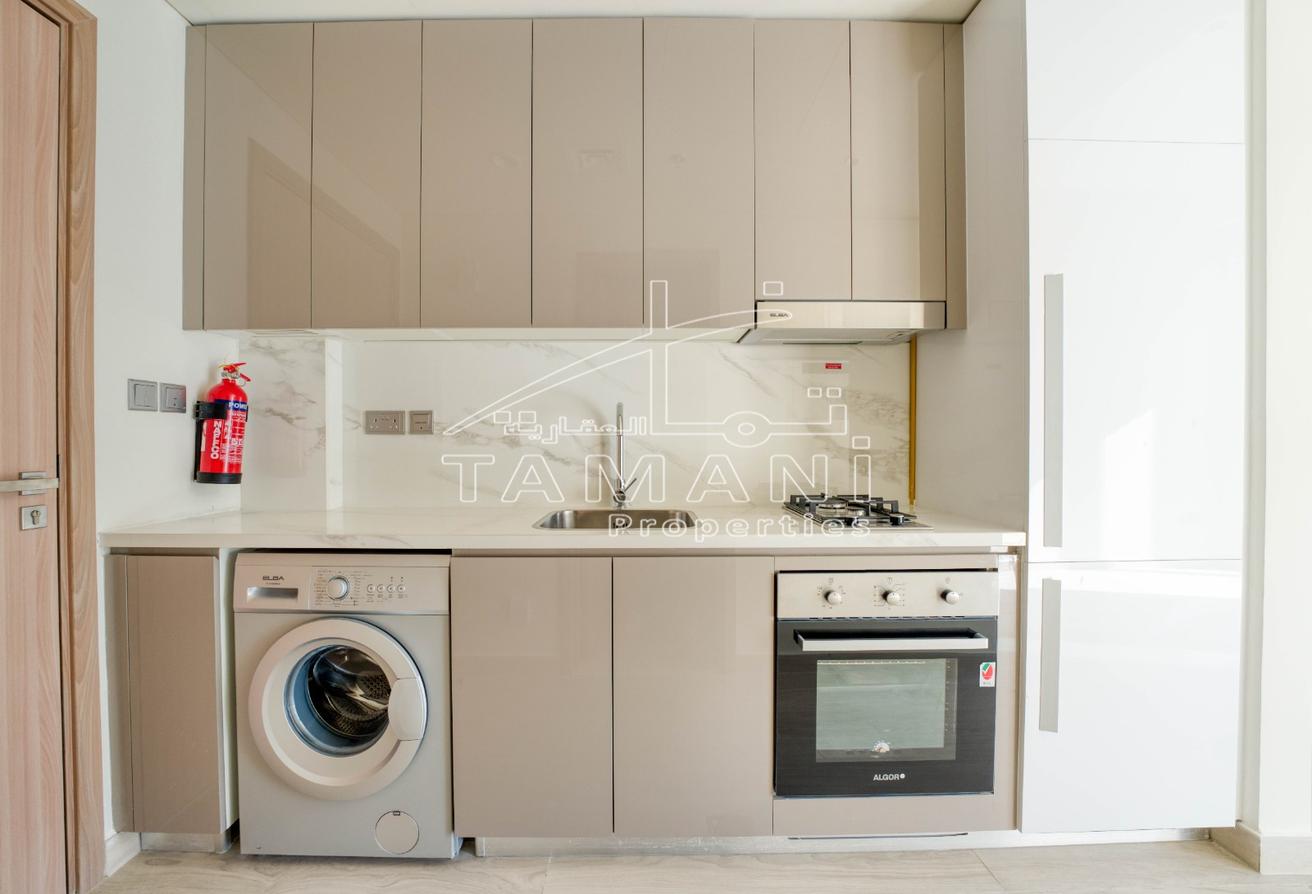Stunning Studio | Vacant soon | Chiller free photo 7