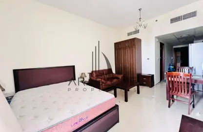 شقة - 1 حمام للايجار في مساكن النخبة الرياضية 10 - مساكن النخبة الرياضية - مدينة دبي الرياضية - دبي