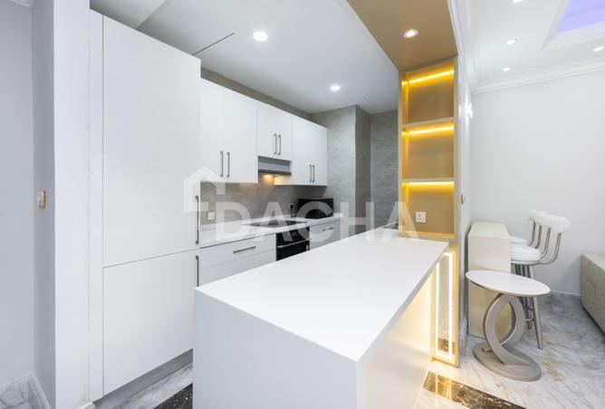 73846853 - Property Image 3