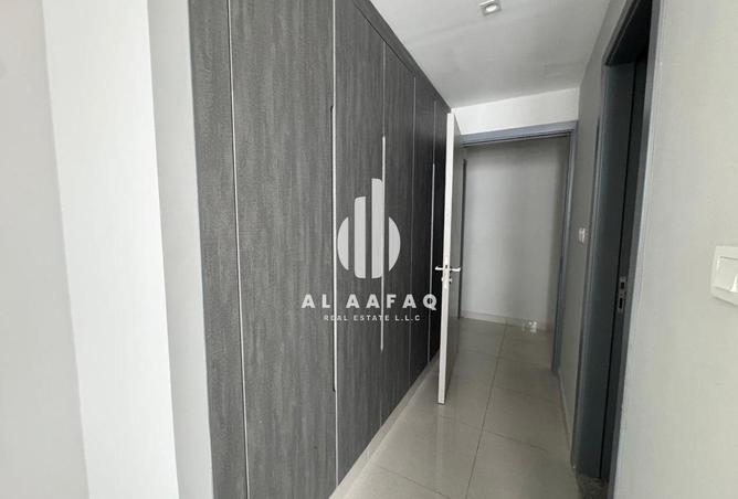 81932202 - صورة العقار 3