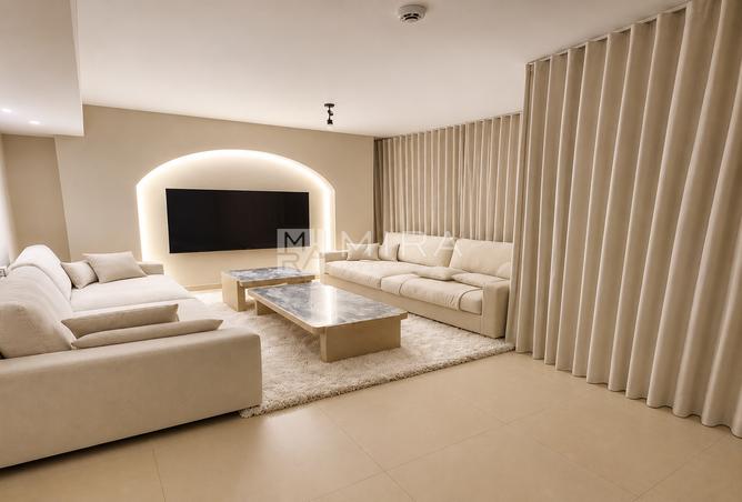 122017402 - Property Image 2