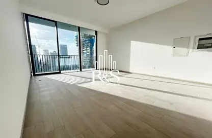 Apartment - 3 Bedrooms - 4 Bathrooms for rent in Luma Park Views - District 14 - Jumeirah Village Circle - Dubai