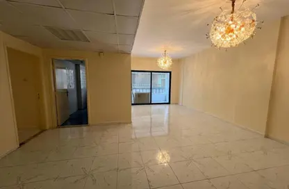 شقة - 2 غرف نوم - 2 حمامات للايجار في المجاز 3 - المجاز - الشارقة