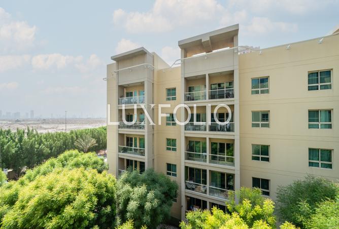 Garden View | Vacant | Upgraded