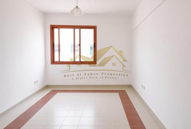 123831787 - Property Image 3