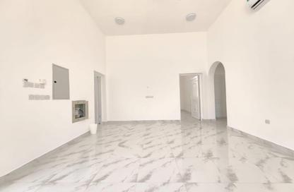 Villa - 3 Bedrooms - 4 Bathrooms for rent in Al Riffa - Ras Al Khaimah