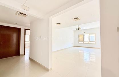 Apartment - 2 Bedrooms - 2 Bathrooms for rent in New Al Taawun Road - Al Taawun - Sharjah