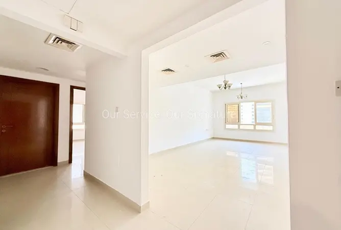 128390504 - Property Image 2