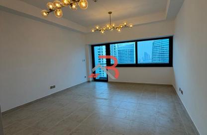 Apartment - 4 Bedrooms - 4 Bathrooms for rent in Goldcrest Views 1 - JLT Cluster V - Jumeirah Lake Towers - Dubai