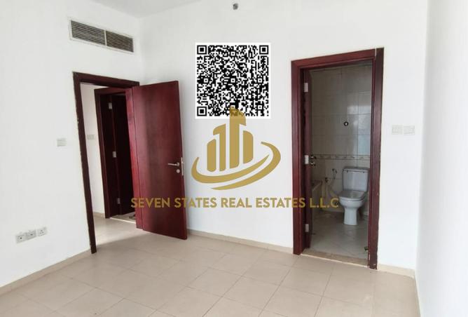 70268332 - Property Image 3