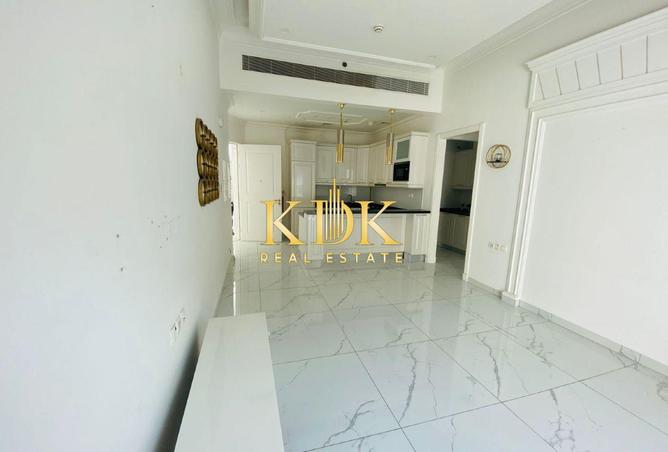 54396899 - صورة العقار 3