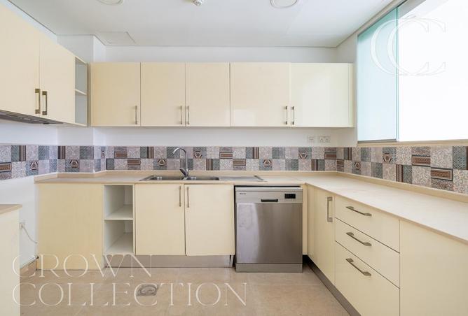 70693160 - صورة العقار 3