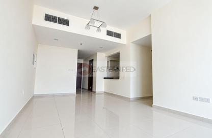 Apartment - 2 - 3 for rent in Alza 11 - Dubai Land Residence Complex - Dubai