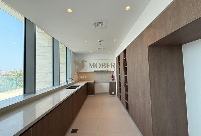 91826305 - Property Image 3