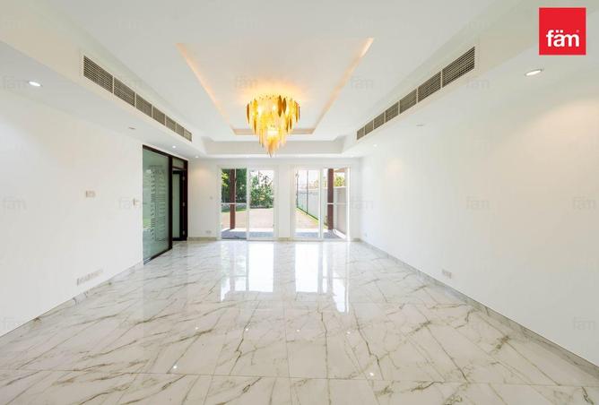 75013384 - Property Image 3