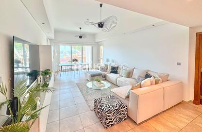 Apartment - 3 - 3 for sale in Marina Residences 1 - Marina Residences - Palm Jumeirah - Dubai Apartment - 3 - 3 for sale in Marina Residences 1 - Marina Residences - Palm Jumeirah - Dubai