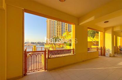 Apartment - 3 Bedrooms - 3 Bathrooms for sale in Marina Residences 1 - Marina Residences - Palm Jumeirah - Dubai