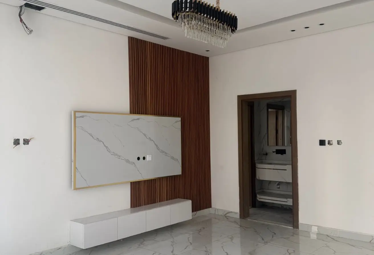155586870 - الصورة الرئيسية للعقار