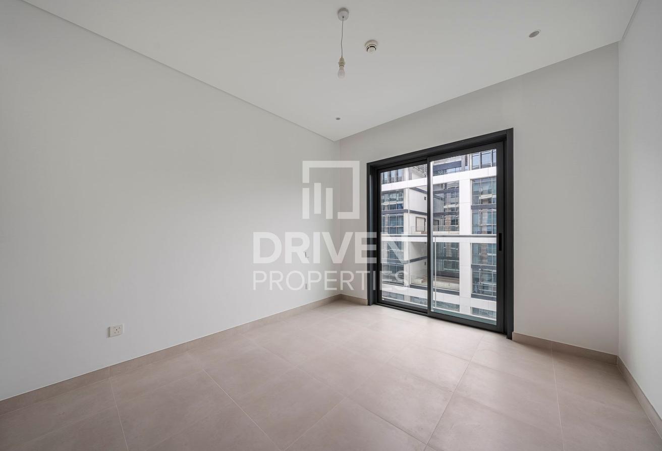 4 Cheques | Appliances Included | Hot Option photo 5