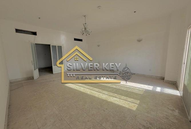 82781521 - Property Main Image