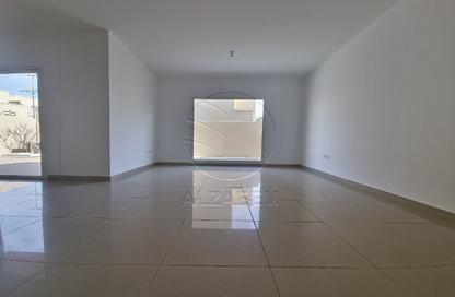 Villa - 5 Bedrooms - 6 Bathrooms for sale in Desert Style - Al Reef Villas - Al Reef - Abu Dhabi