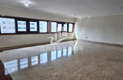 شقة - 3 غرف نوم - 4 حمامات للايجار في الزاهية - أبوظبي