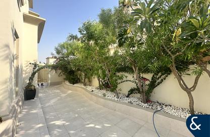 Villa - 3 Bedrooms - 3 Bathrooms for rent in Springs 11 - The Springs - Dubai
