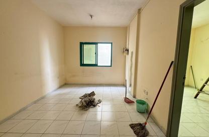 Apartment - 1 Bedroom - 1 Bathroom for rent in Al Butina 9 Building - Al Butina - Sharjah