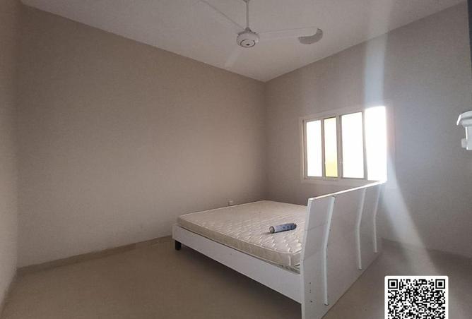 98694681 - Property Image 3