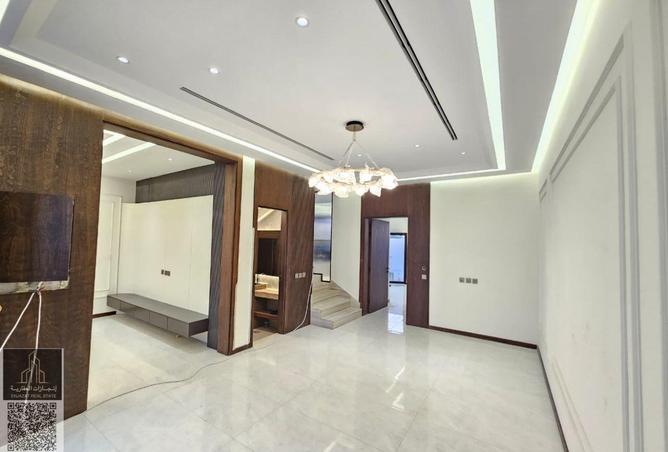 56141889 - Property Image 3