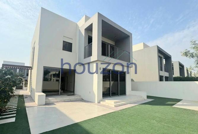 2OlvTJw46jY - Property Main Image