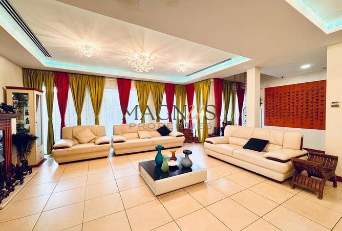 123373443 - Property Image 3