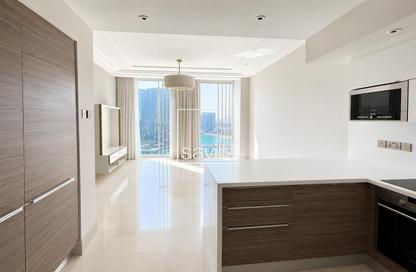 Apartment - 1 Bedroom - 1 Bathroom for rent in Four Seasons Private Residences - Al Maryah Island - Abu Dhabi